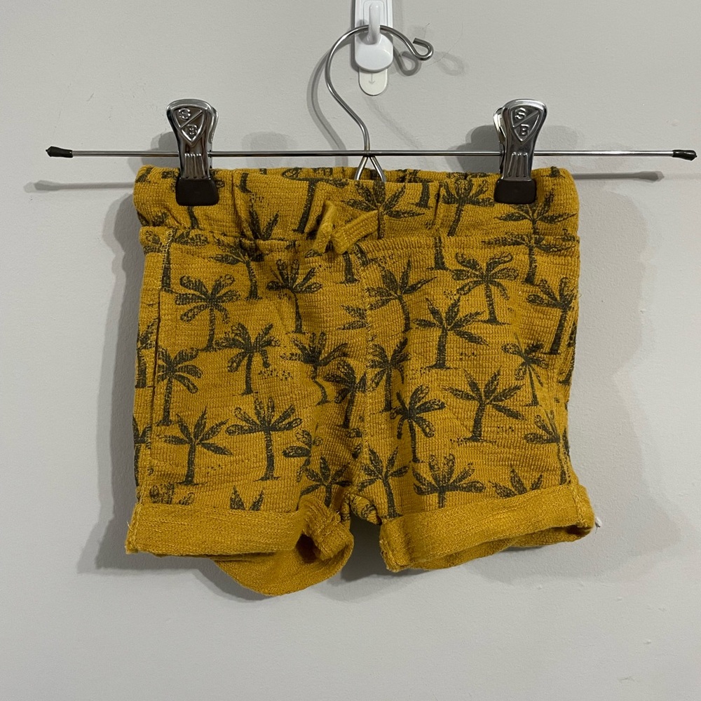 Baby Zara linen shorts 6-9 mths